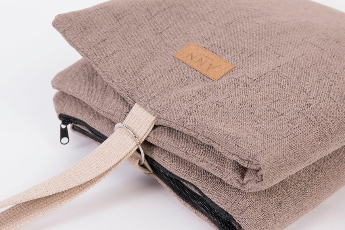 Ann Habor Lugano Rejsemåtte - Mørk Beige - animondo.dk