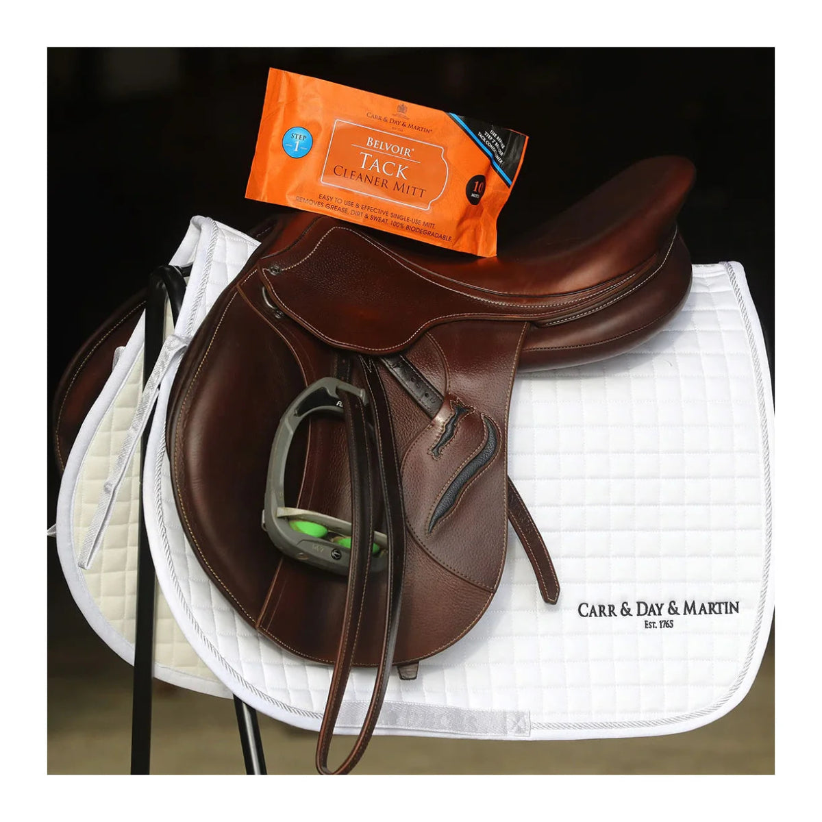 CDM Belvoir Tack Cleaning Mitt - animondo.dk