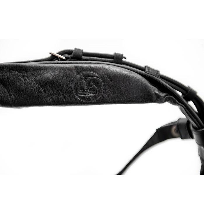 Finesse Bridles Cassidy Kandar, rundsyet m. bredt næsebånd - sort/hvid/lak/sølv - animondo.dk