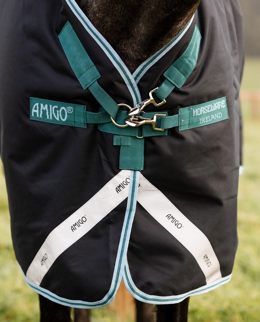 Amigo Bravo 12 Plus Medium/ 250G fra Horseware - animondo.dk - AARP72-KCSK-69