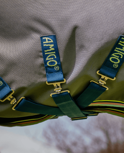 Amigo Bravo 12 Plus Medium/ 250G fra Horseware - animondo.dk - AARP72-KCSK-69