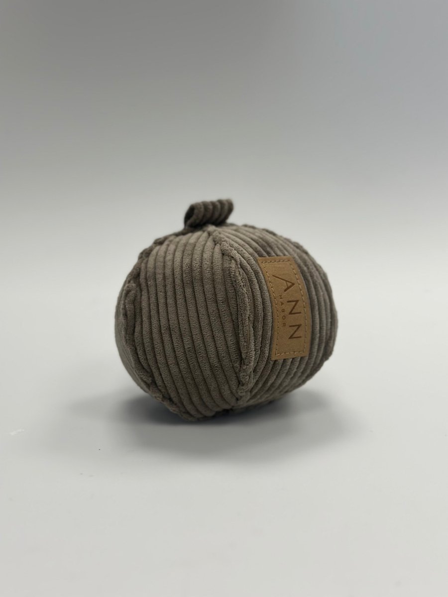 Ann Habor - Bold Hundelegetøj - Rice Brown - animondo.dk - AH0306