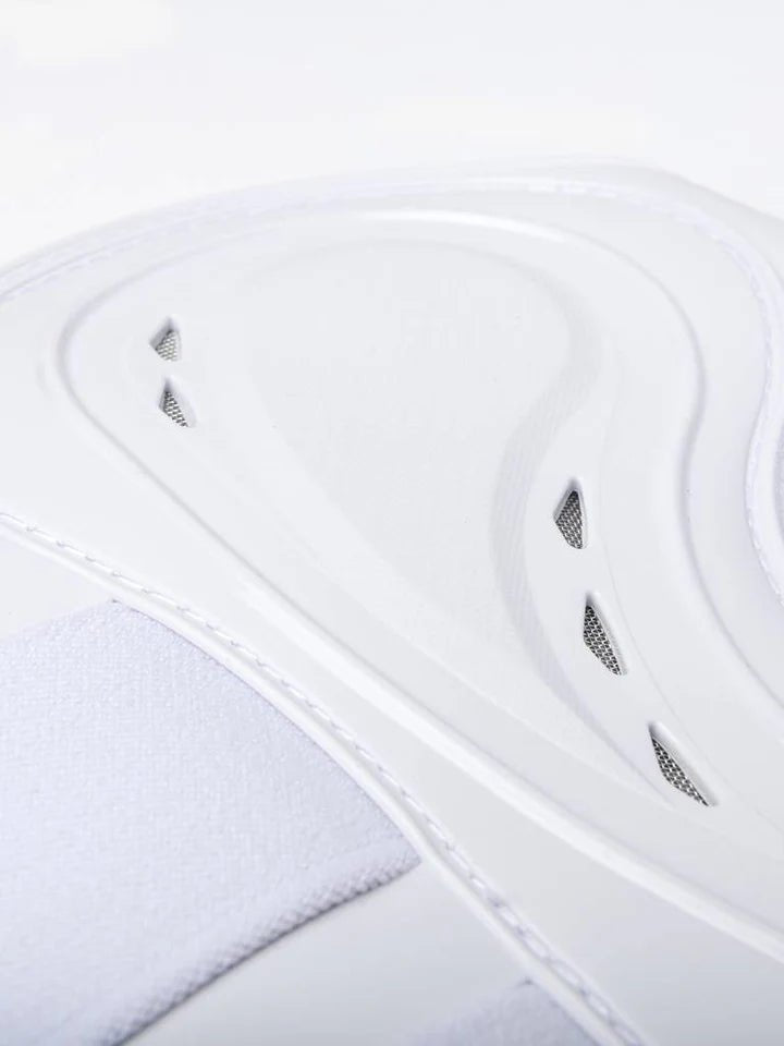 LeMieux - ProShell Dressurgamacher - Hvid - animondo.dk - IT00636004